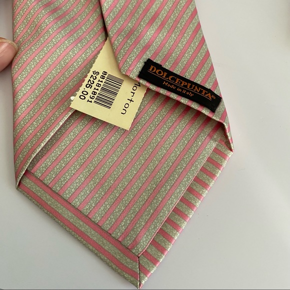 Dolcepunta New with Tag Tie in Pink and Silver - Picture 4 of 6